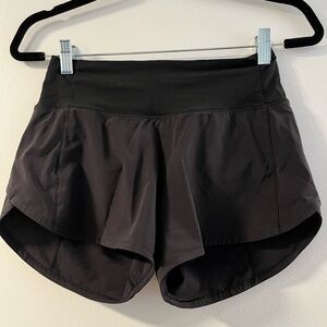 Lululemon speed up 2.5in inseam shorts